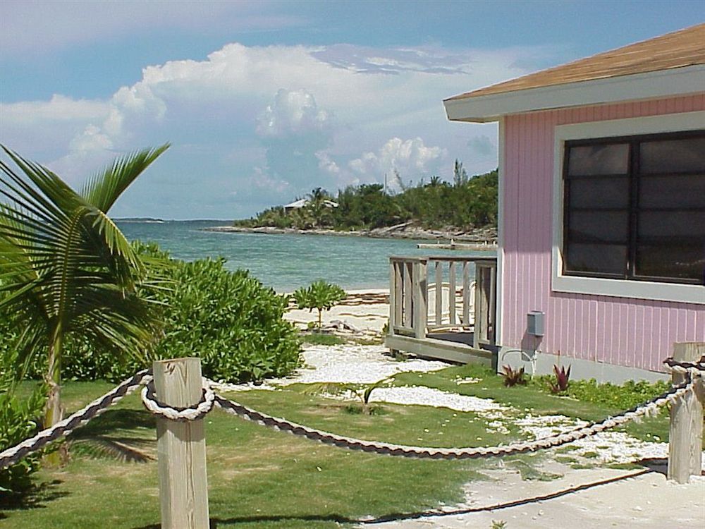 Pelican Beach Villas 마시 하버 외부 사진
