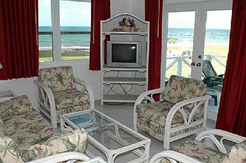 Pelican Beach Villas 마시 하버 외부 사진